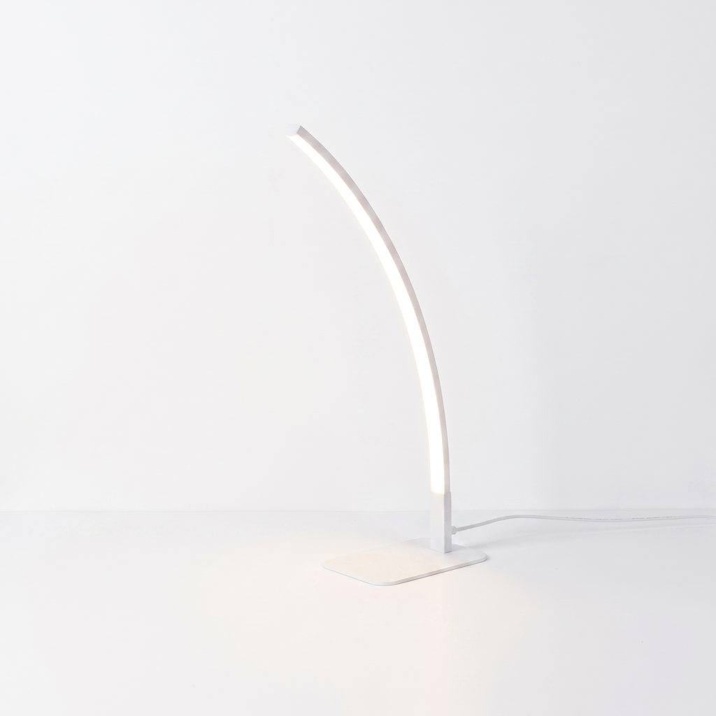 Modern Curved LED Table Lamp – USB Powered 8W Dimmable Desk Light