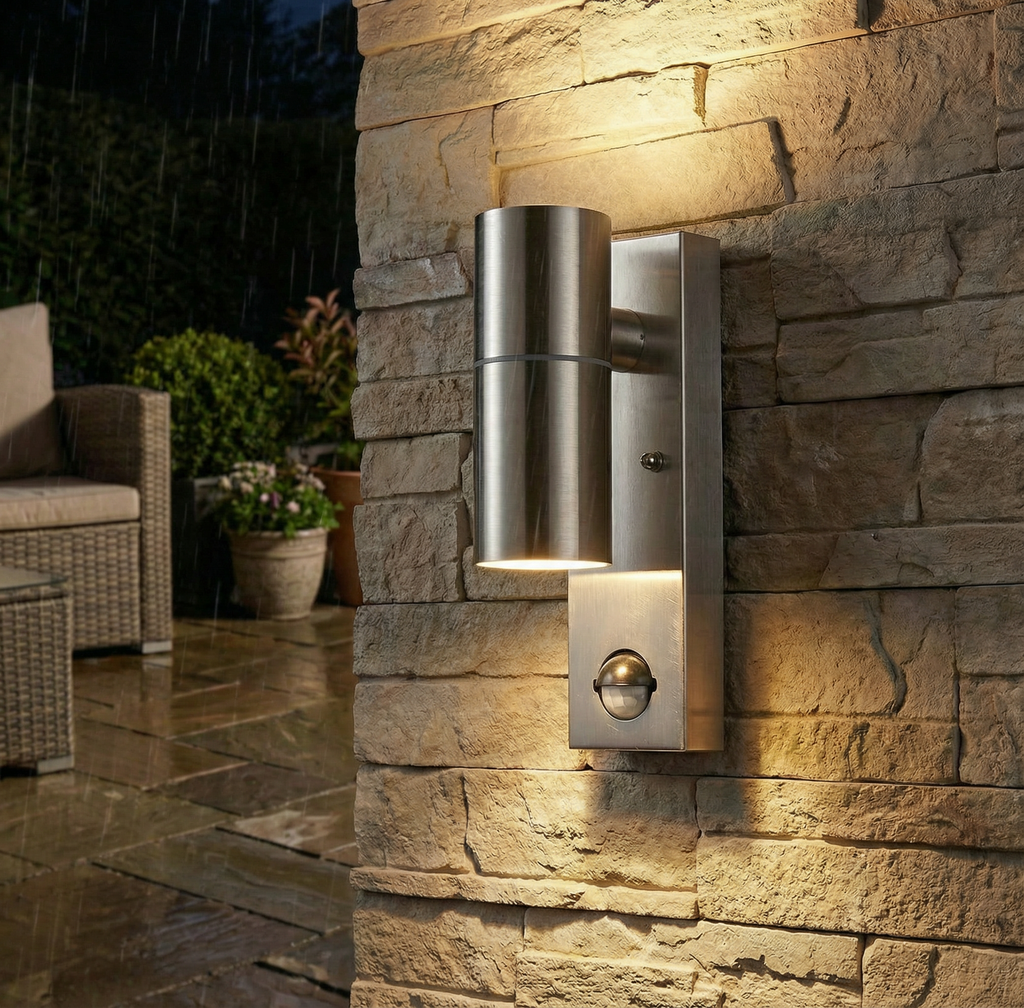 MotionSense PIR Outdoor Wall Lamp