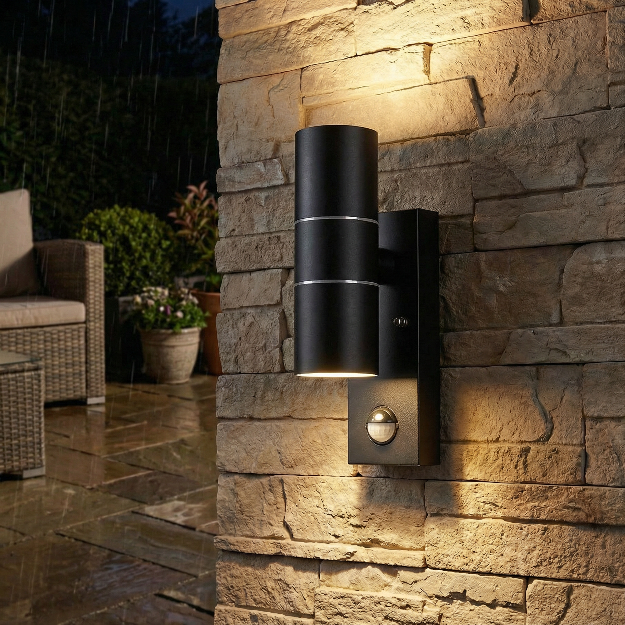 MotionSense PIR Outdoor Wall Lamp