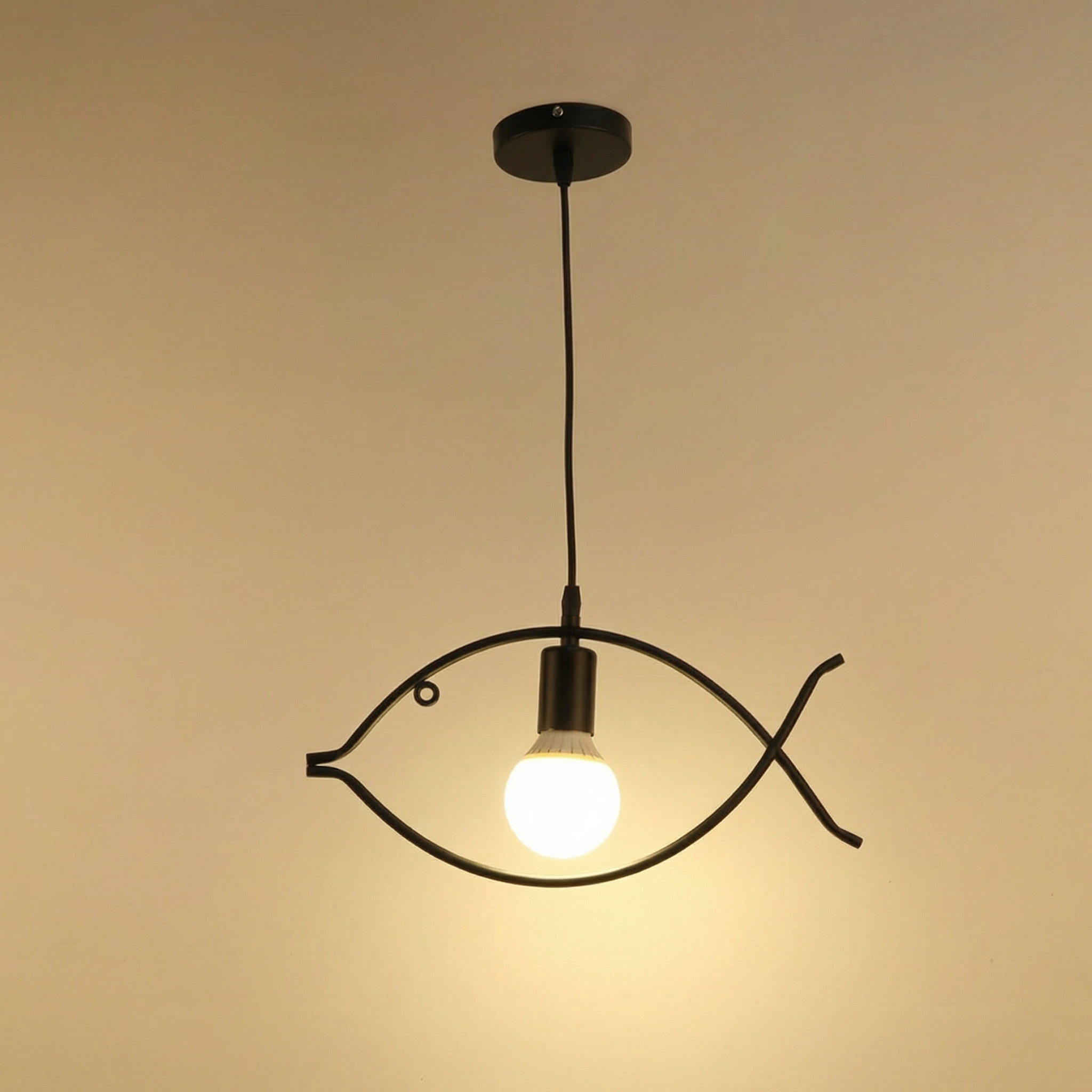 Nordic Black Fish Frame Pendant Light