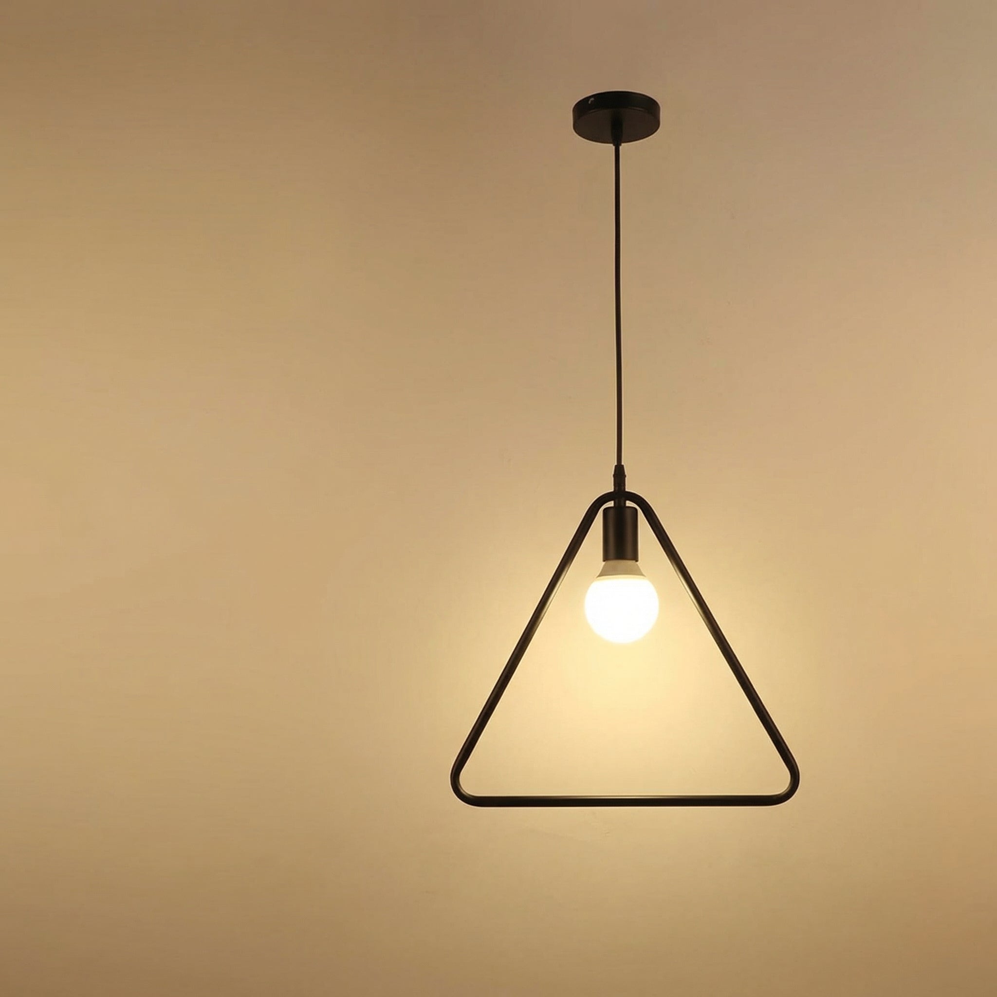 Nordic Black Triangle Frame Pendant Light