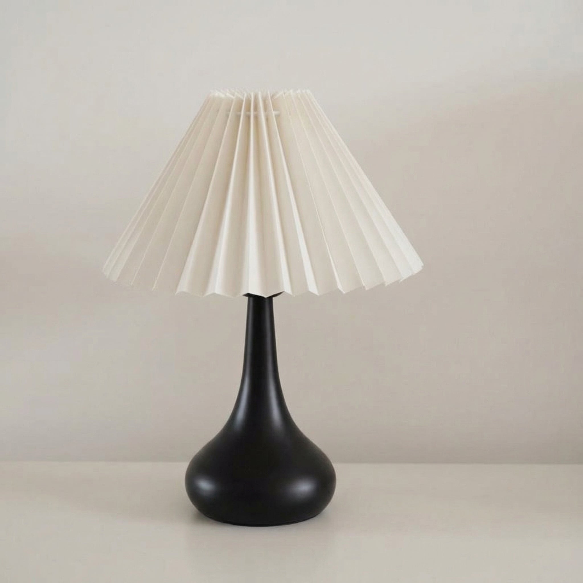 Modern Pleated Shade Table Lamp