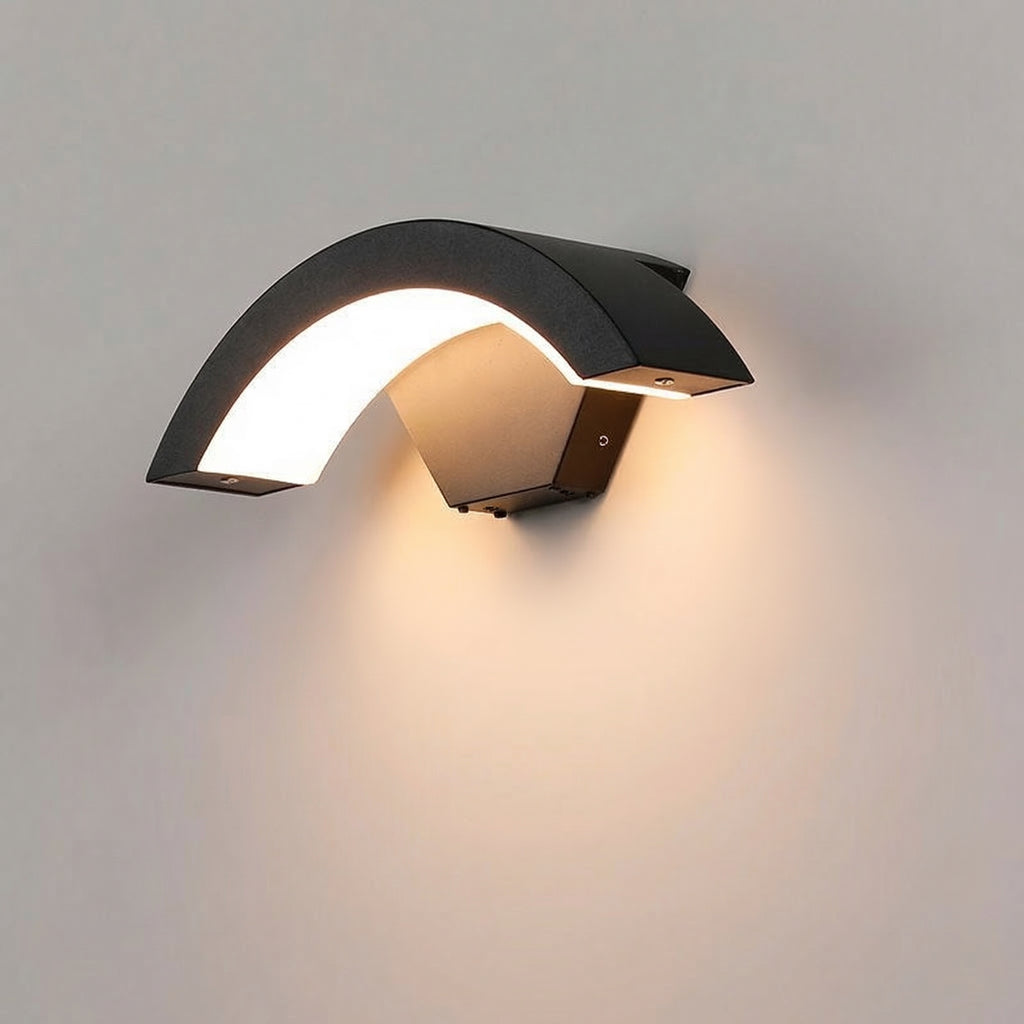 Modern Curved LED Outdoor Wall Light 24W