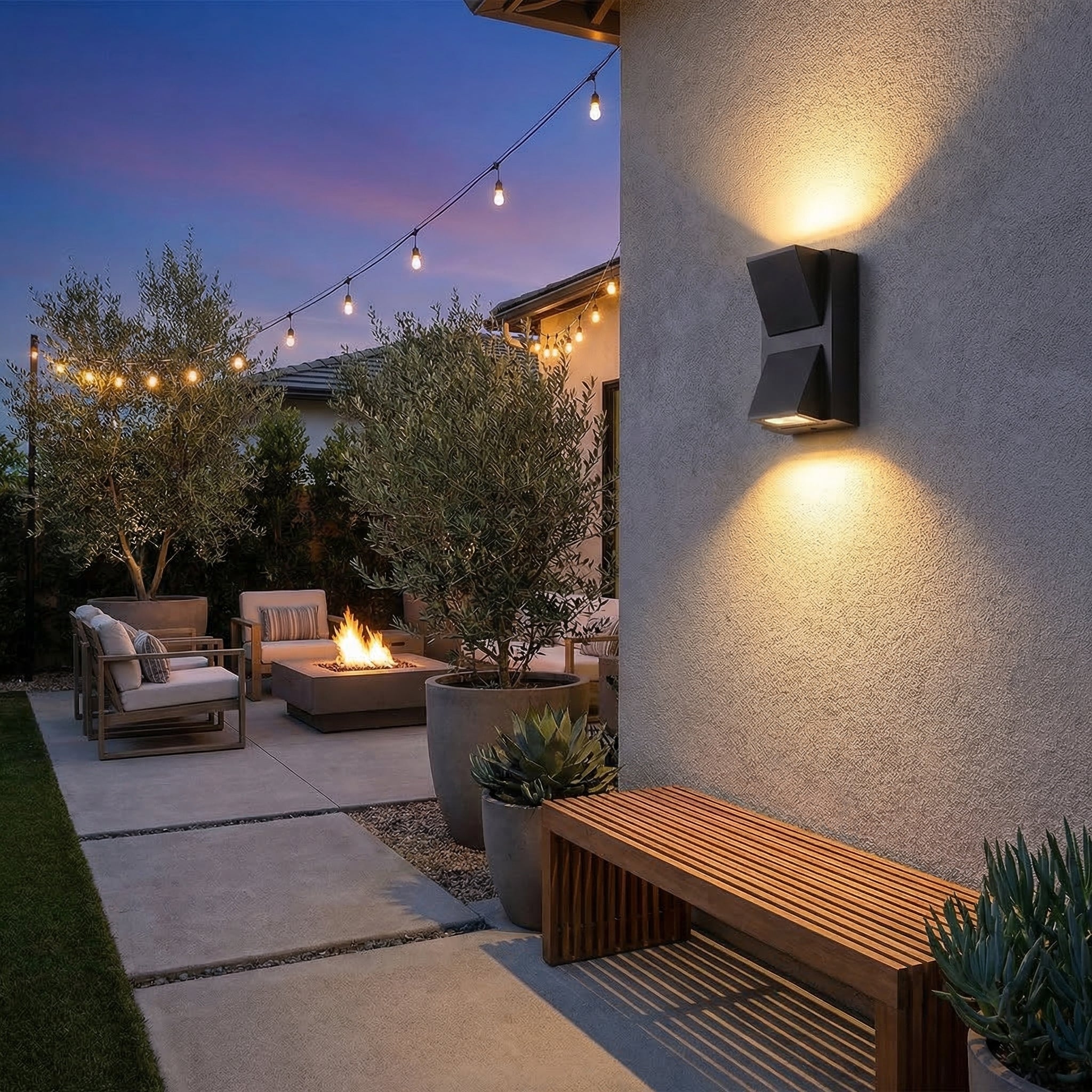 Modern Geometric LED Wall Light