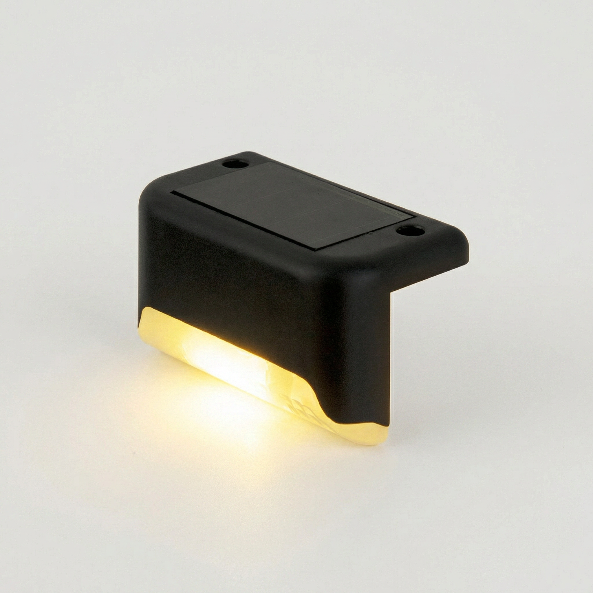 Dusk to Dawn Solar Deck Lighting