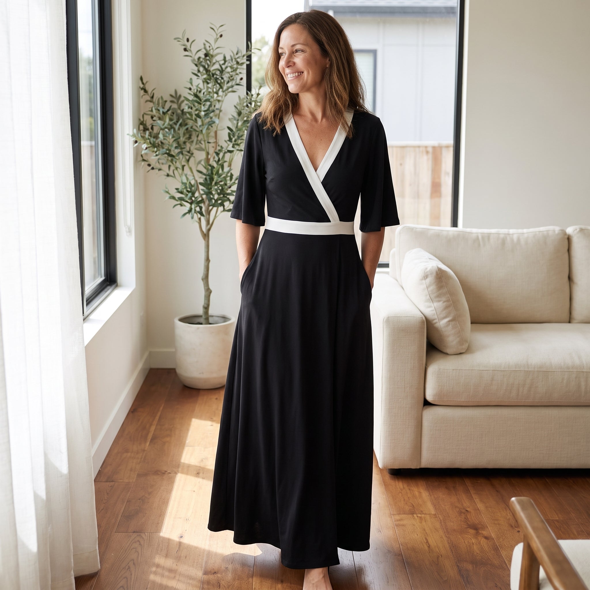 Women's Elegant V-Neck Maxi Dress